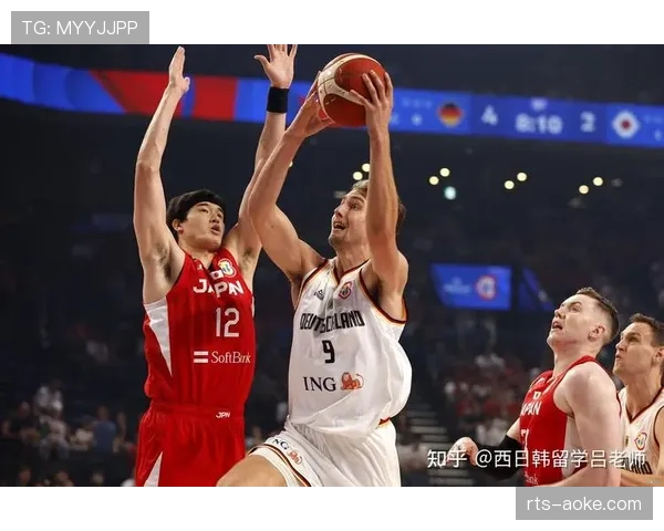 日本男篮重点演练无球进攻战术，打破传统位置分工
